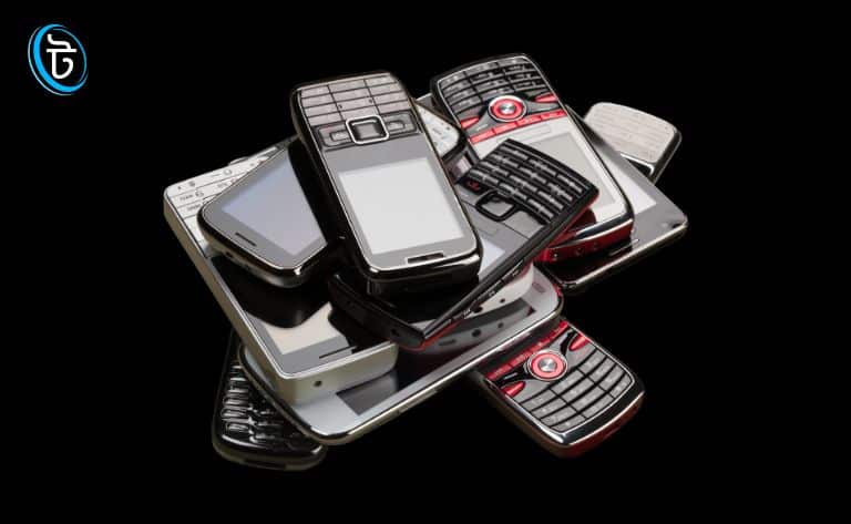 মোবাইল ফোন কে আবিষ্কার করেন