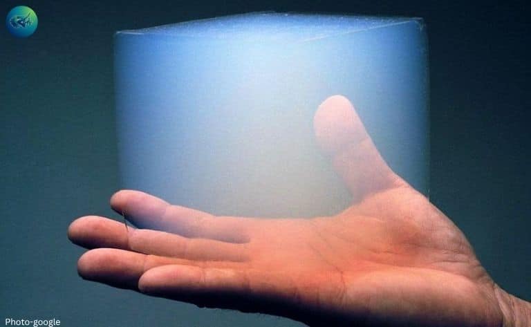 বাতাসের চেয়েও হালকা কঠিন পদার্থ